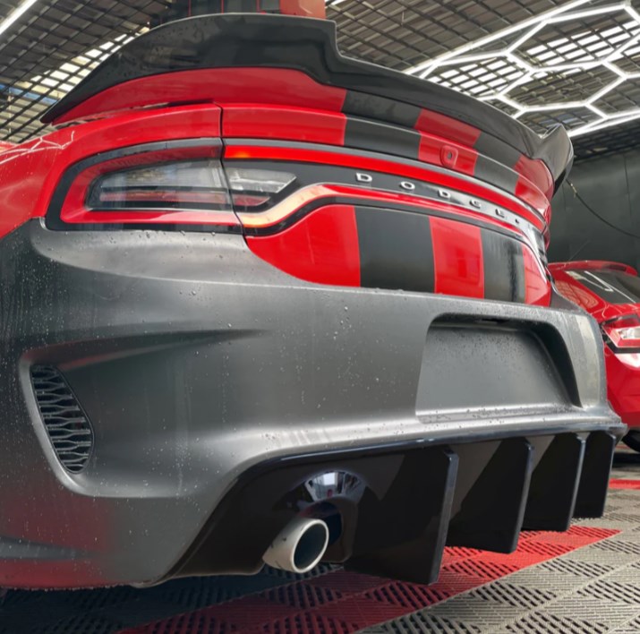 ბამპერის კომპლექტი CHARGER 2015-2023 SRT უკანა